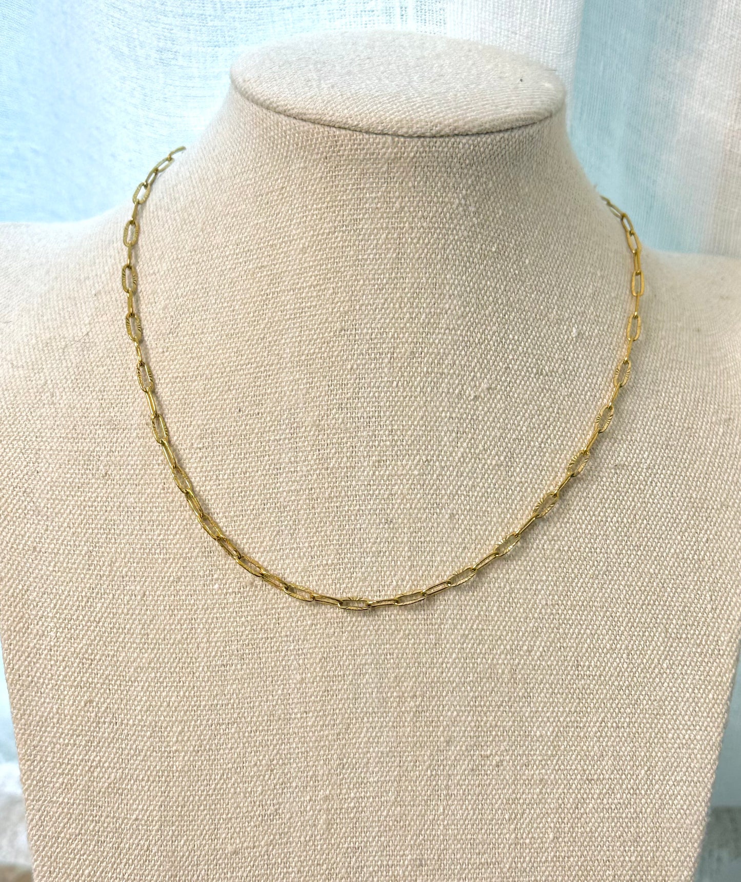Waterproof Gold Textured Paperclip Necklace