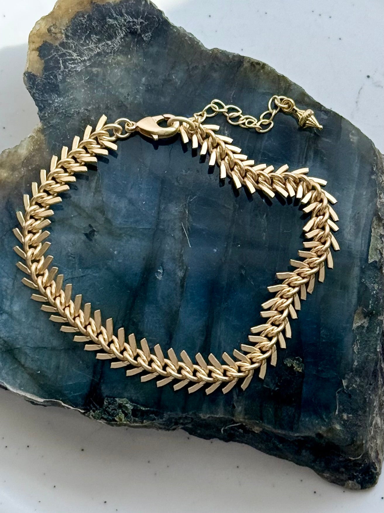 Matte Gold Fishbone Chain Bracelet