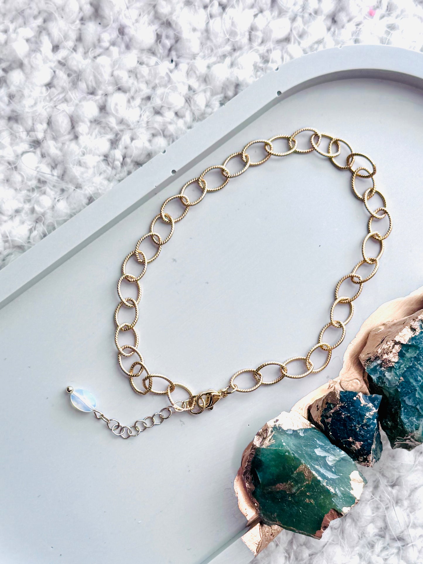 Gold Textured Oval Chain Anklet