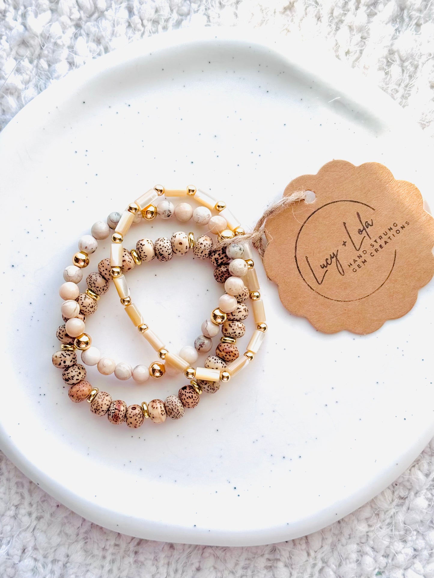 Neutral + Gold (3-stack)