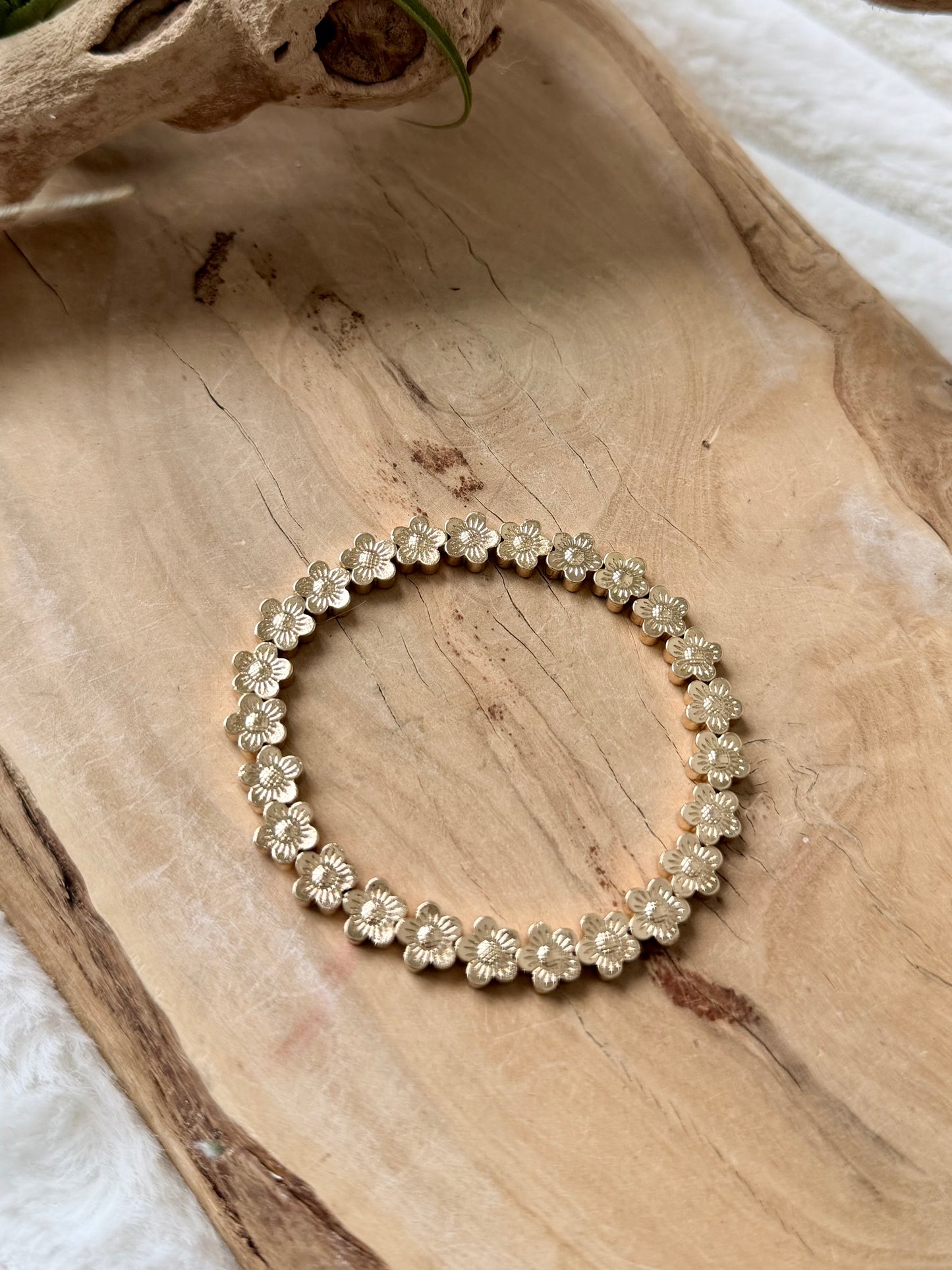 Floral Hematite Bracelet