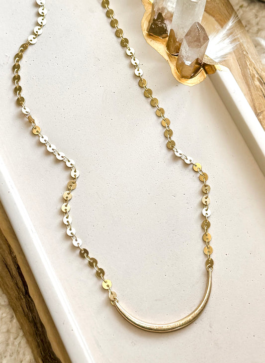 Matte Gold Horseshoe Sequin Necklace