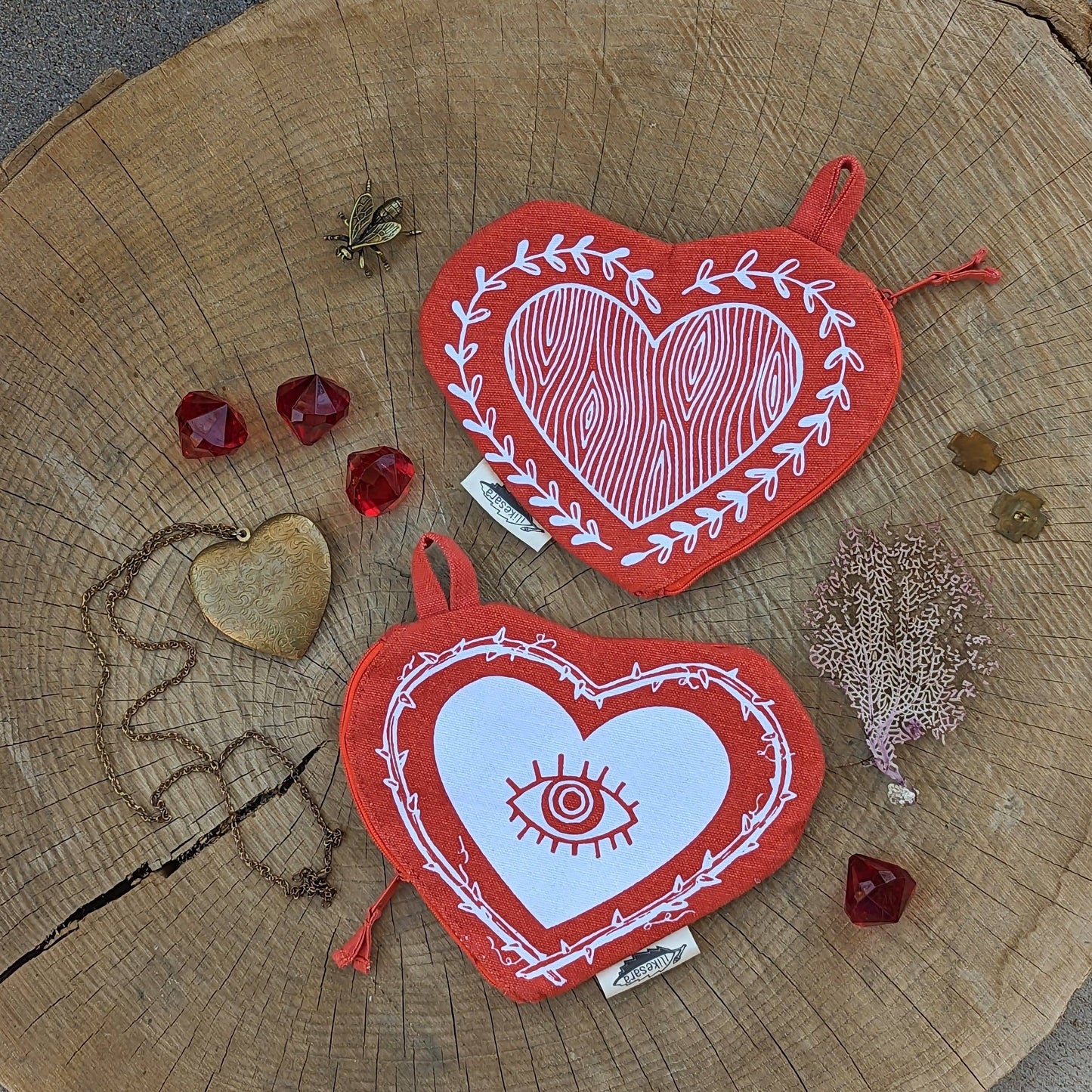 Heart Zippered pouch