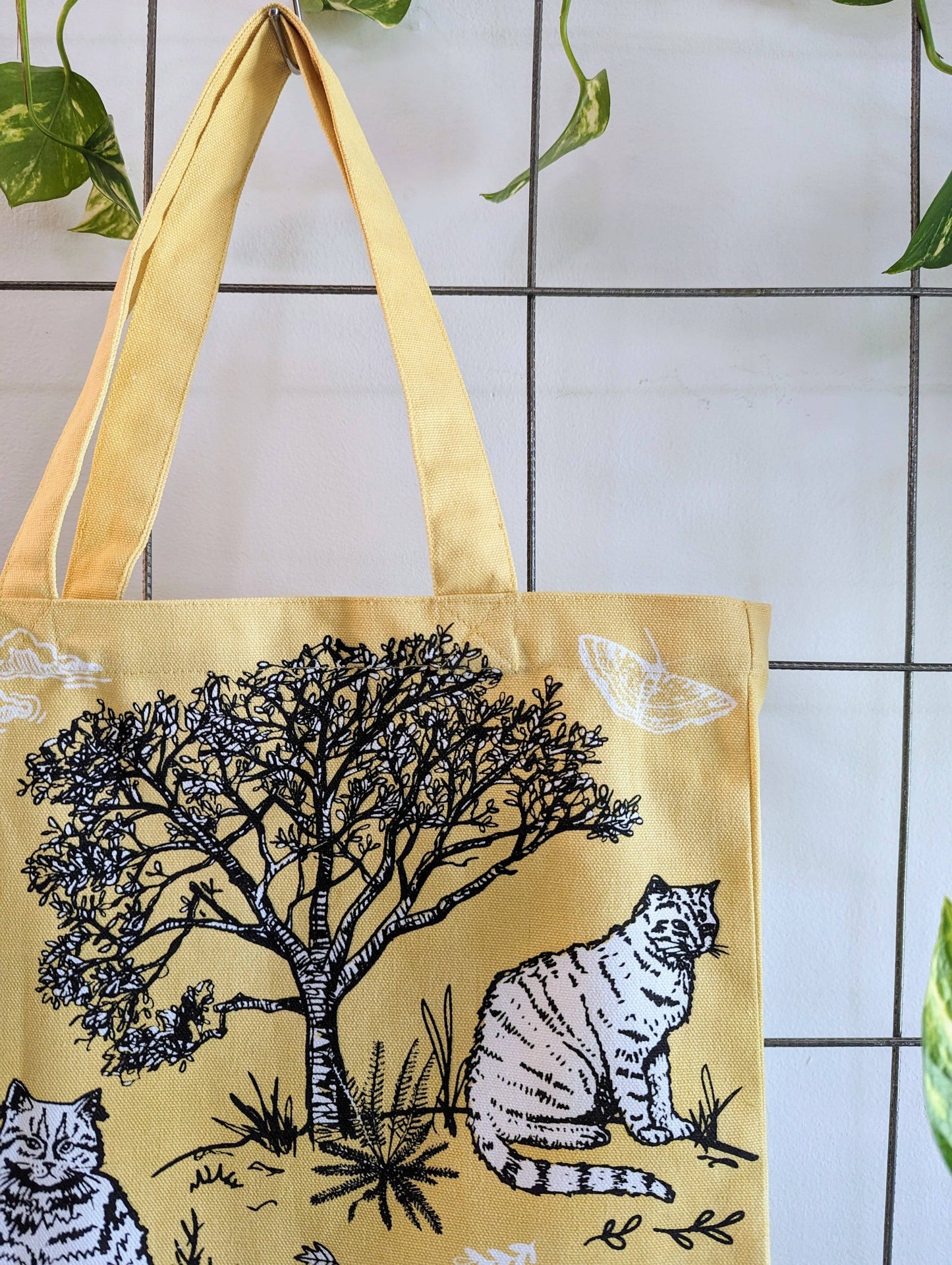 Tote bag | outside cats