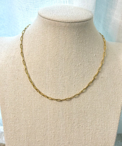 Waterproof Gold Textured Paperclip Necklace