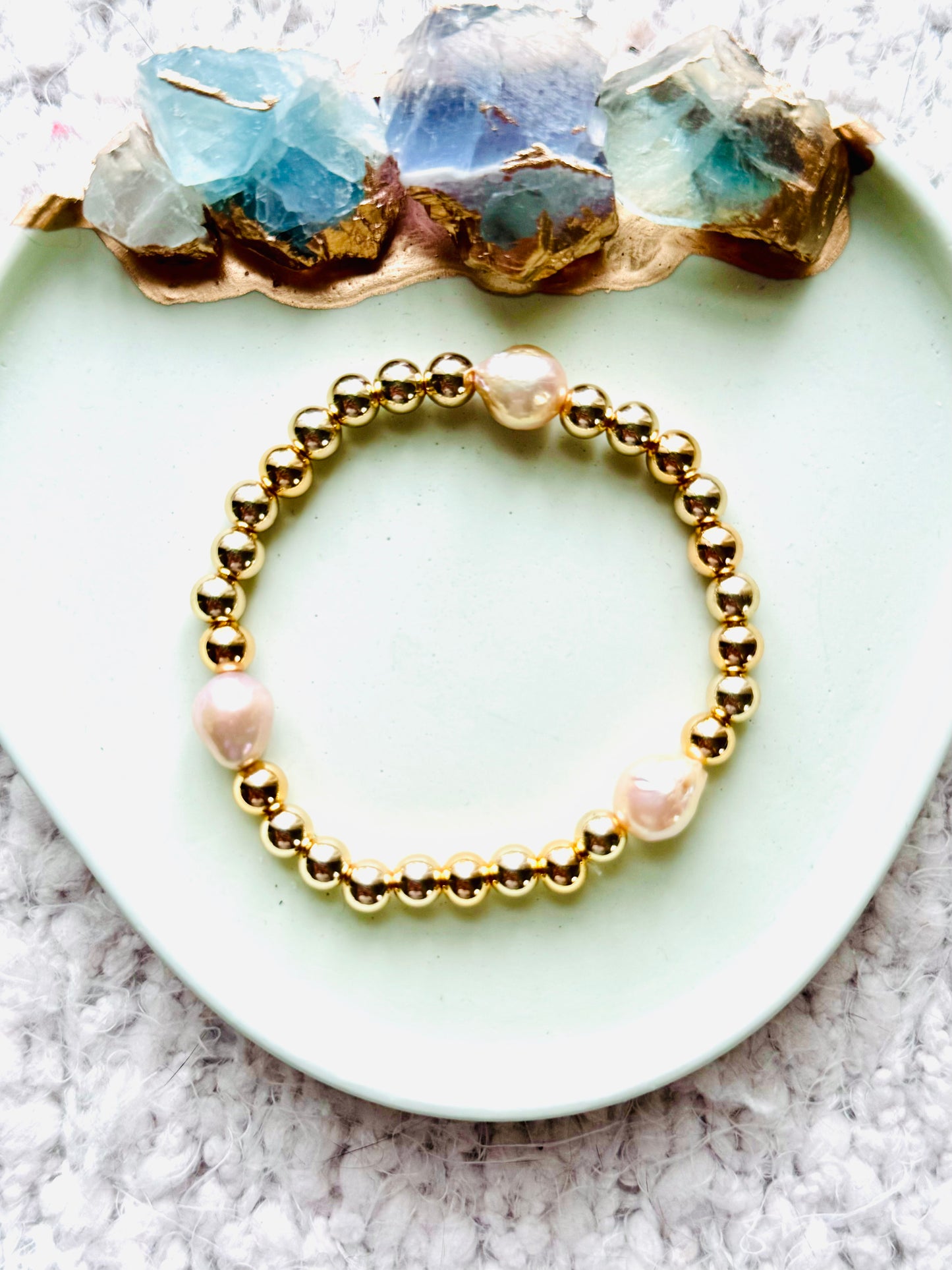 Baroque Pearl + Gold Beaded Bracelet
