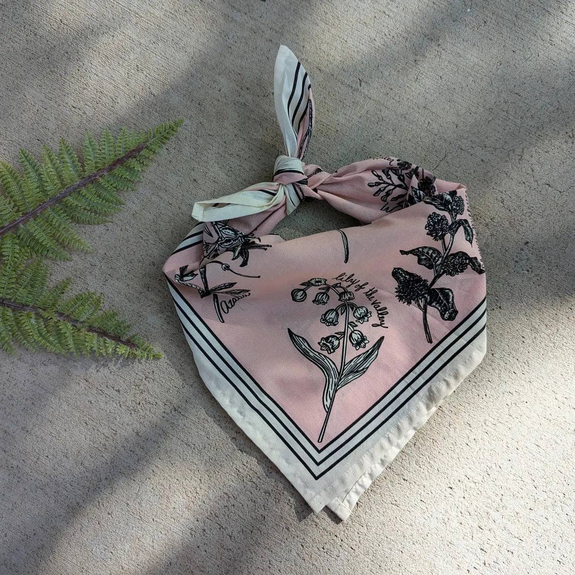 Bandana | fatal florals