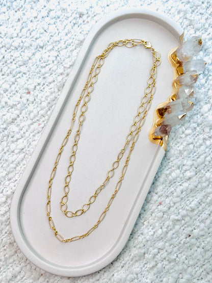 Matte Gold Embossed Duet Necklace