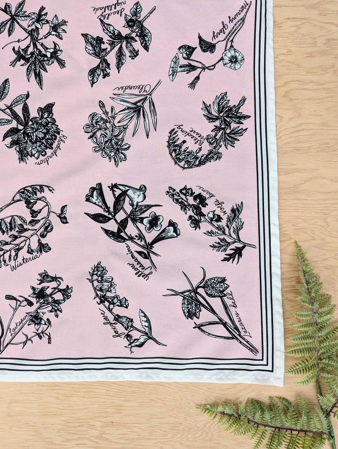 Bandana | fatal florals