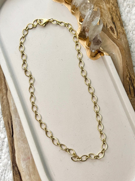 Waterproof Gold Textured Oval Necklace