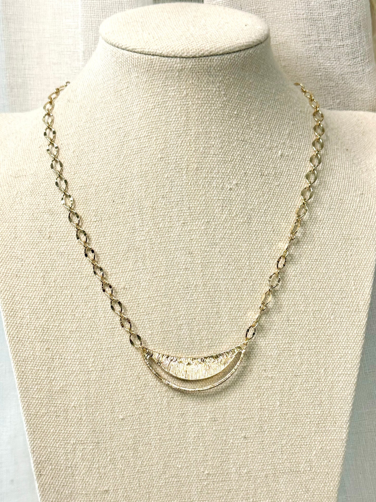 Gold Arc Necklace