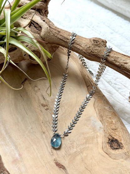 Blue Fluorite + Silver Stainless Steel Leaf Chain Necklace