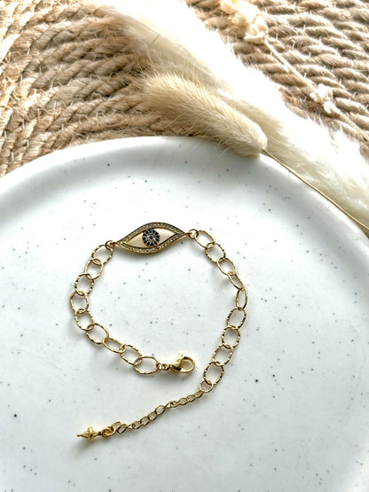 Wavy Evil Eye + Gold Textured Chain Bracelet