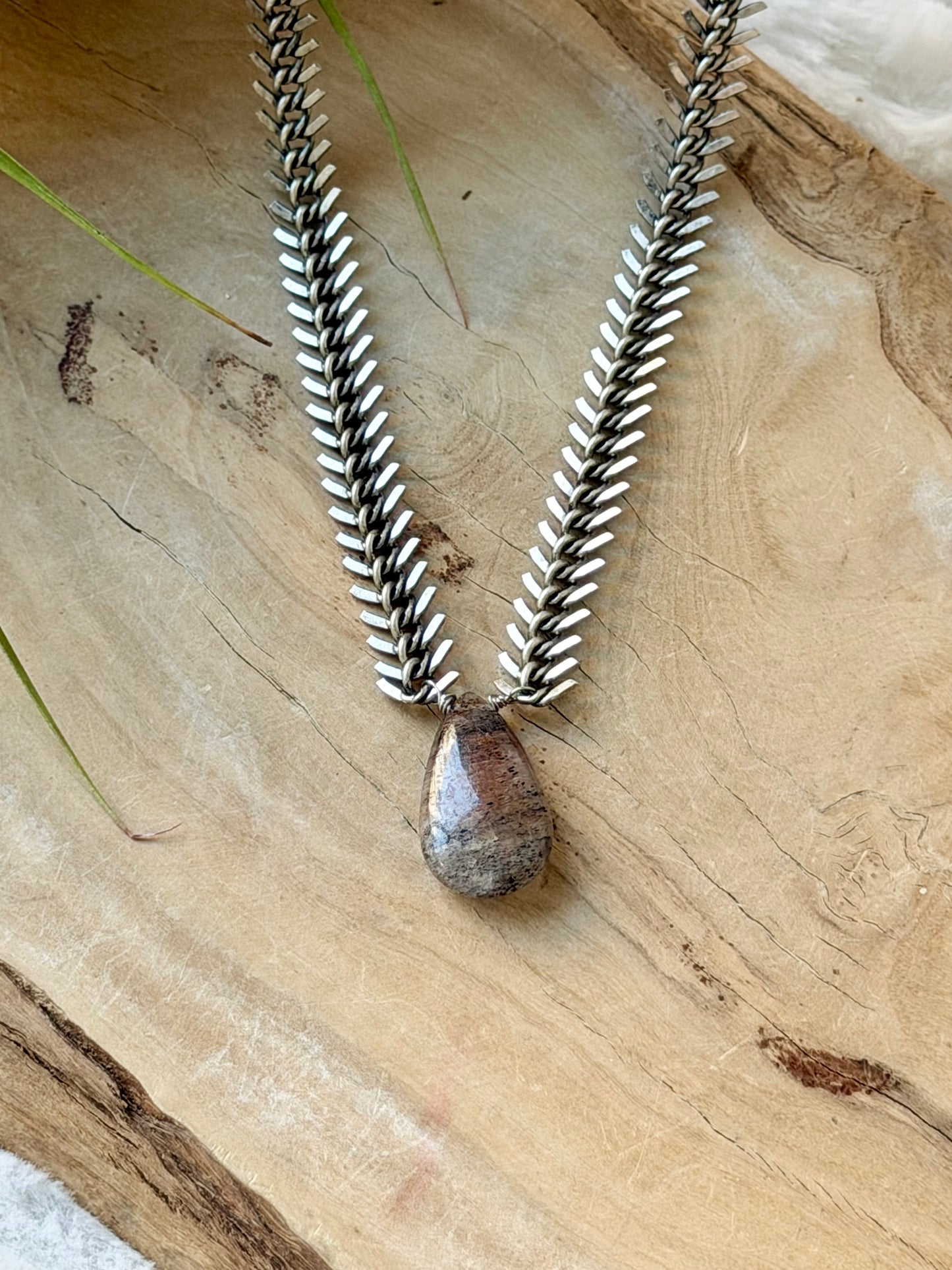 Red Moss Agate + Antique Silver Fishbone Chain Necklace