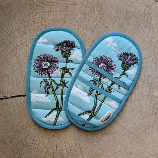 pot holder | aster flower & clouds