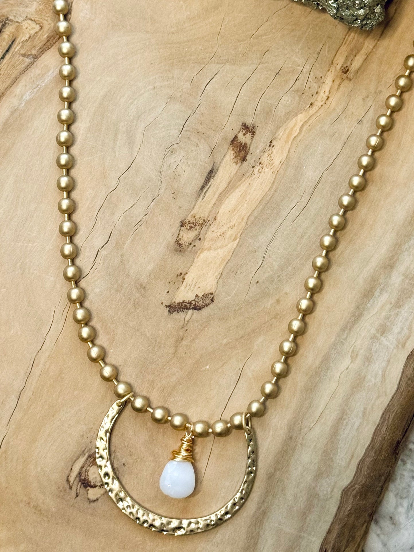 White Opal + Matte Gold Horseshoe Necklace