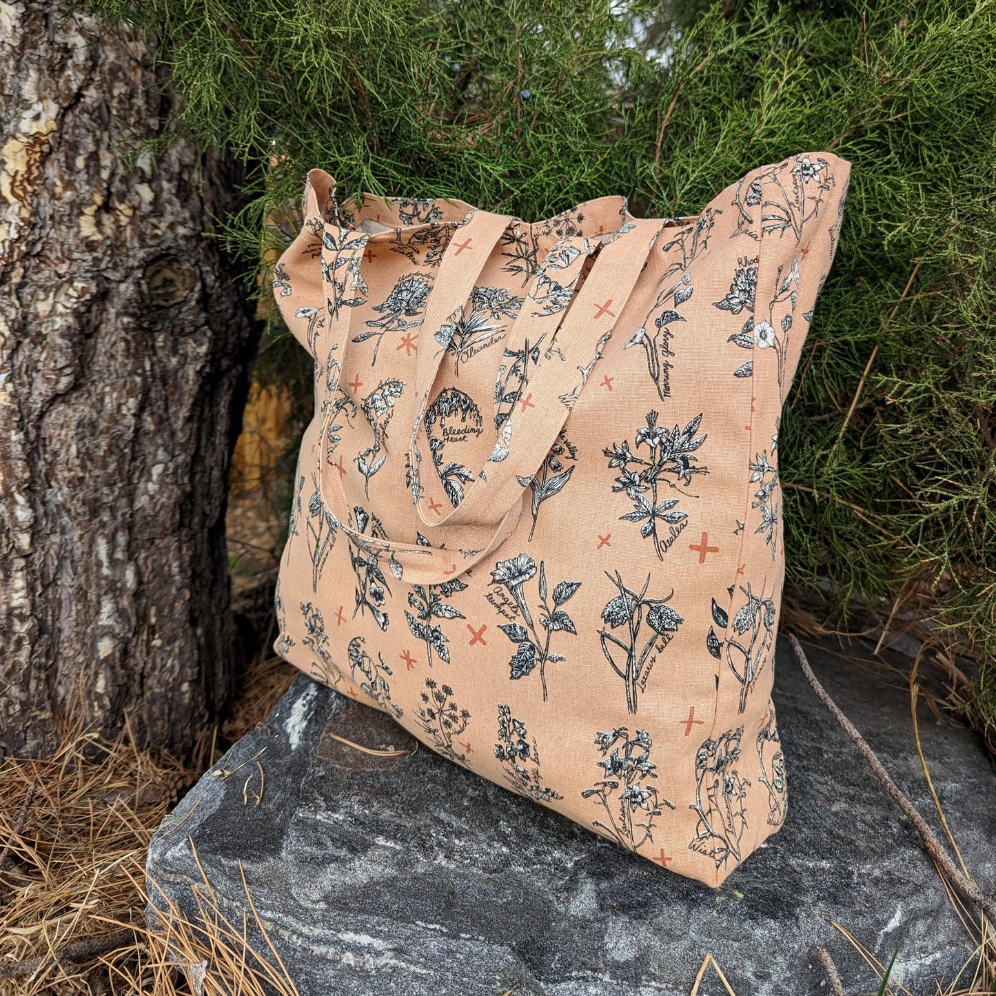 Tote bag | fatal florals