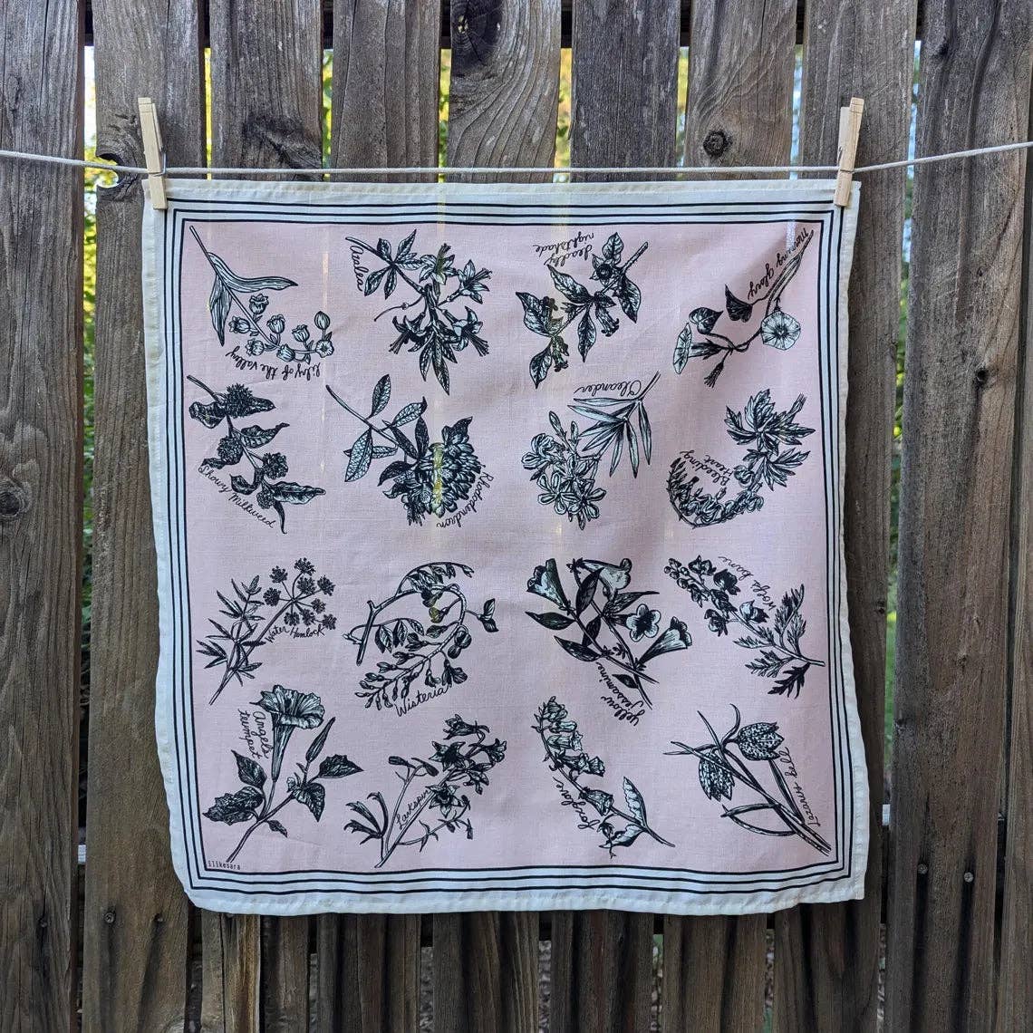 Bandana | fatal florals