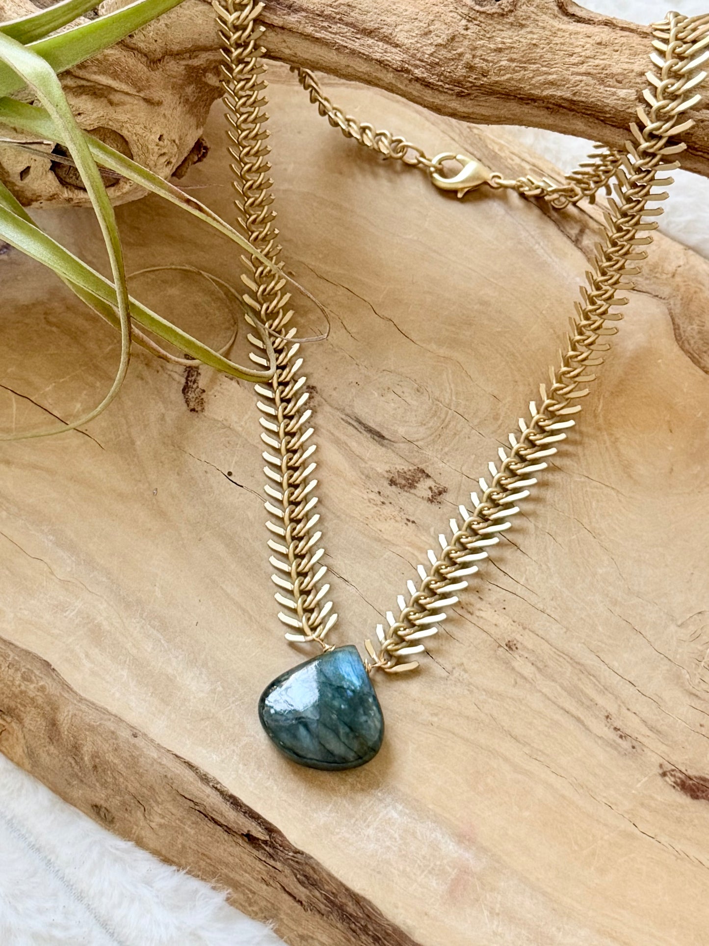 Labradorite + Matte Gold Fishbone Chain Necklace