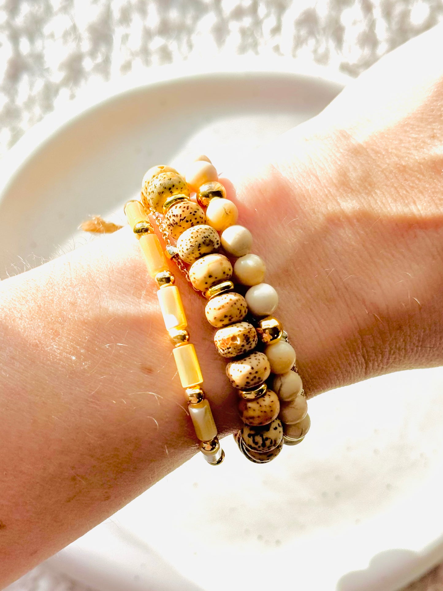 Neutral + Gold (3-stack)