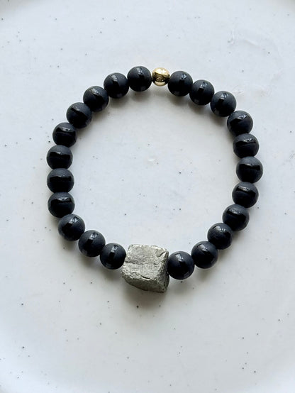 Matte Black Onyx + Pyrite Gold Chunky Charm Band