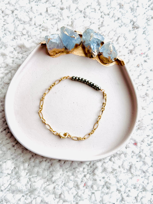 Pyrite + Matte Gold Chain Bracelet