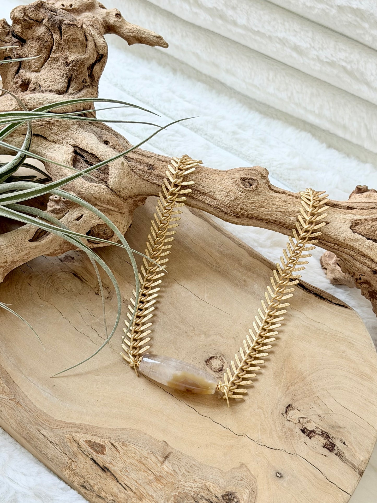 Golden Phantom Agate + Matte Gold Fishbone Necklace