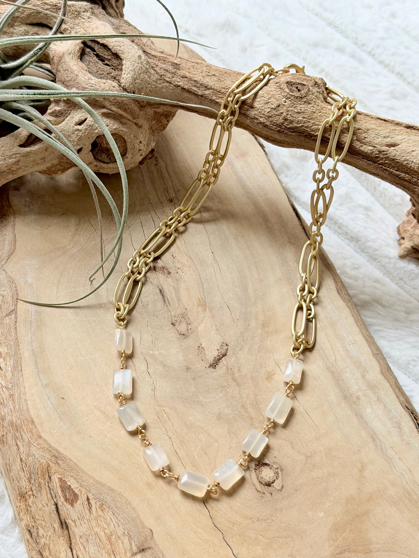 Cream Moonstone + Matte Gold Necklace