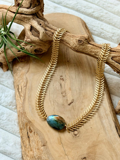 Labradorite + Matte Gold Fishbone Chain Necklace