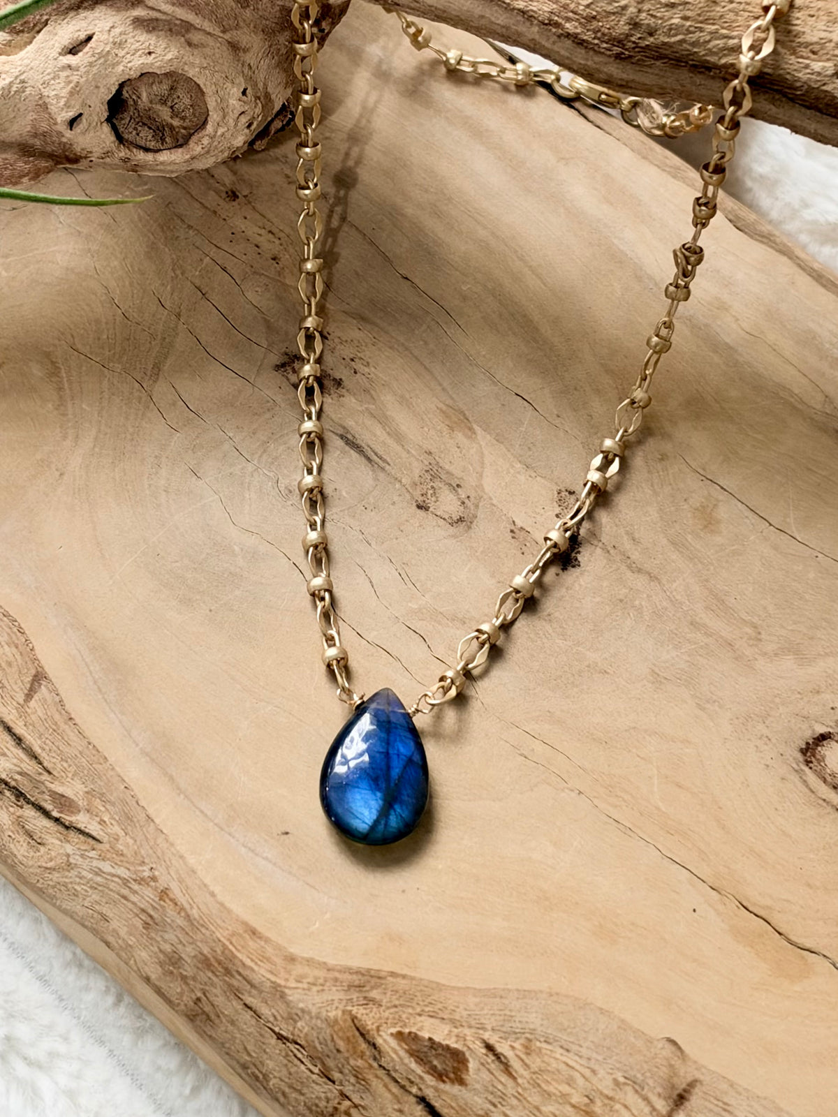 Labradorite + Matte Gold Necklace