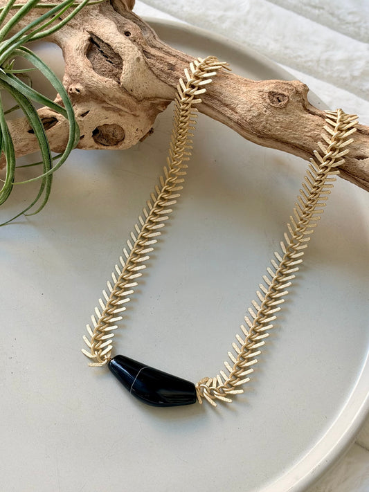 Tuxedo Agate + Matte Gold Fishbone Necklace