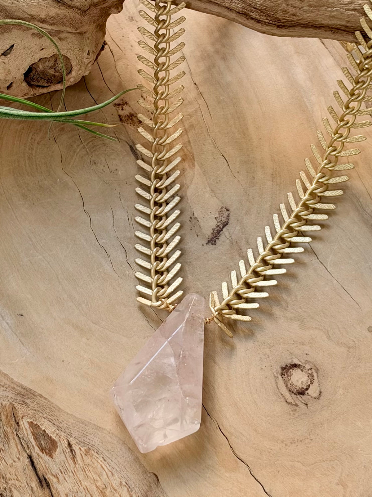 Brazilian Quartz + Matte Gold Fishbone Necklace
