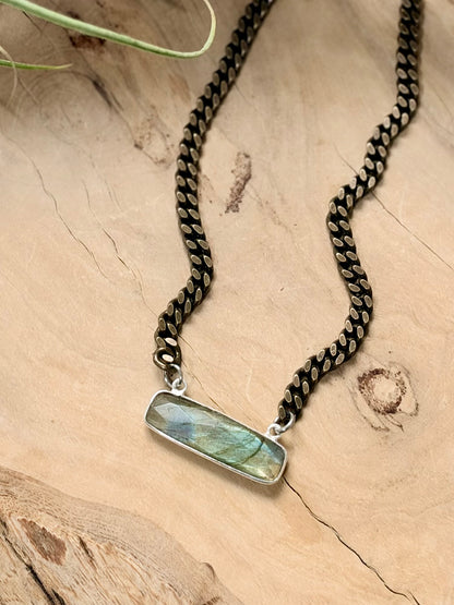 Labradorite + Antique Brass Bar Necklace (Small)