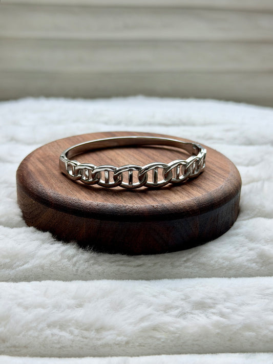 Stainless Oval Chain Bangle