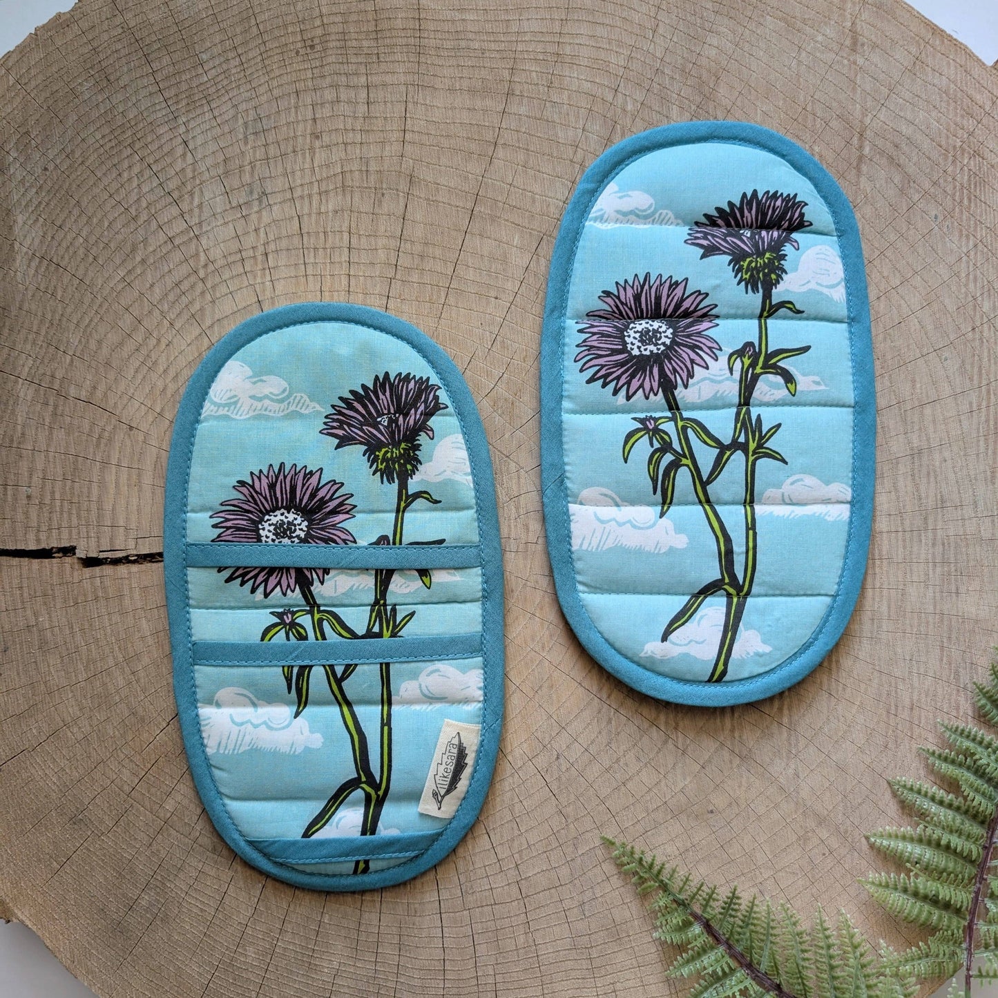 pot holder | aster flower & clouds