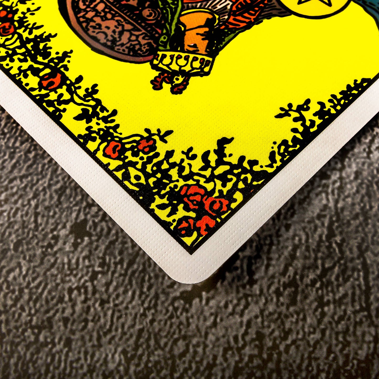 Spanish Edition - The Original Tarot Cards Deck